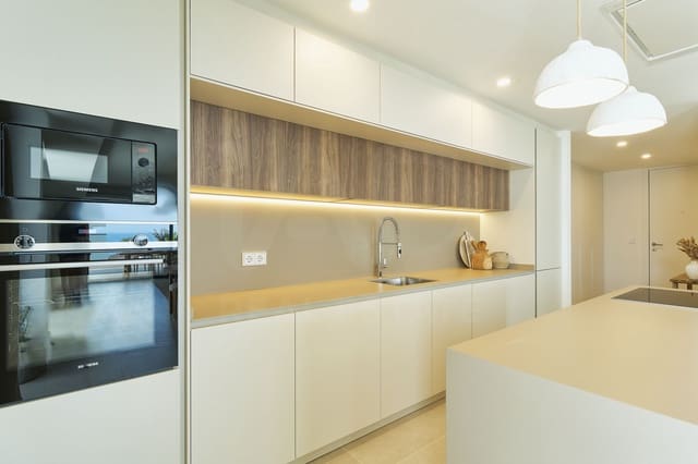 3 soveværelse Lejlighed til salg i El Higuerón, Fuengirola med swimmingpool garage - € 645.000 (Ref: 10167562)
