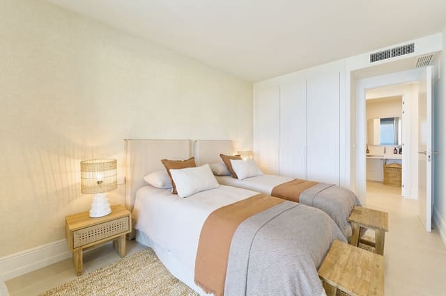 3 soveværelse Lejlighed til salg i El Higuerón, Fuengirola med swimmingpool garage - € 645.000 (Ref: 10167562)