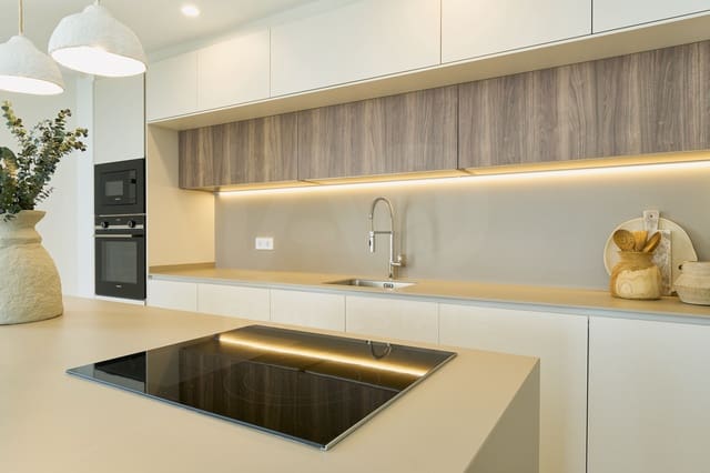 3 soveværelse Lejlighed til salg i El Higuerón, Fuengirola med swimmingpool garage - € 645.000 (Ref: 10167562)