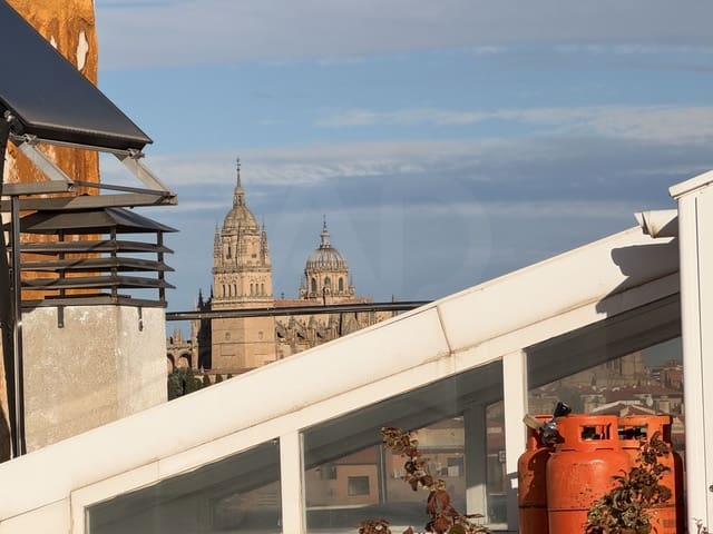 Ático de 3 habitaciones en Salamanca ciudad en venta - 140.000 € (Ref: 10167563)