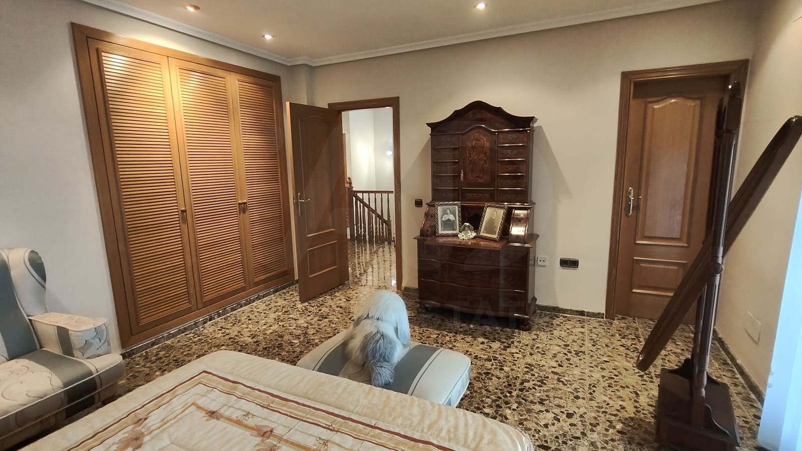 5 bedroom Villa for sale in El Grau de Castello with pool garage - € 405,000 (Ref: 10167565)