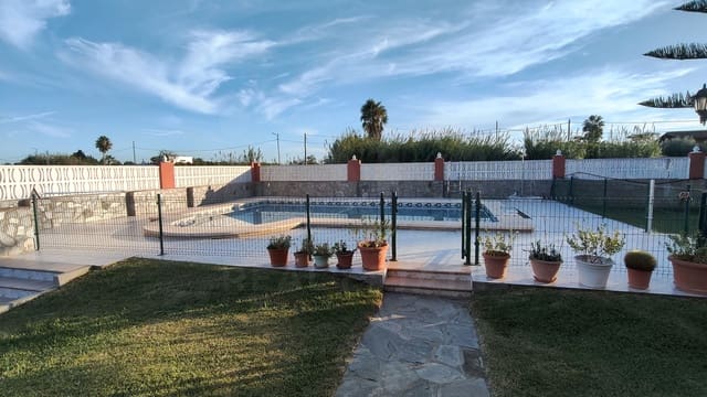 5 soverom Villa til salgs i El Grau de Castelló, Castelló de la Plana med svømmebasseng garasje - € 405 000 (Ref: 10167565)