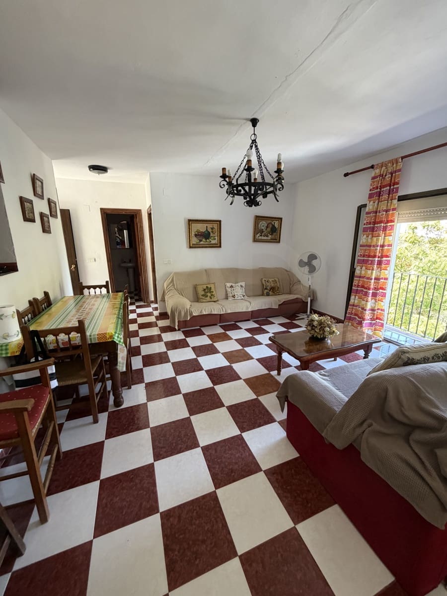 5 soverom Kjedet enebolig til salgs i Grazalema - € 350 000 (Ref: 10167566)