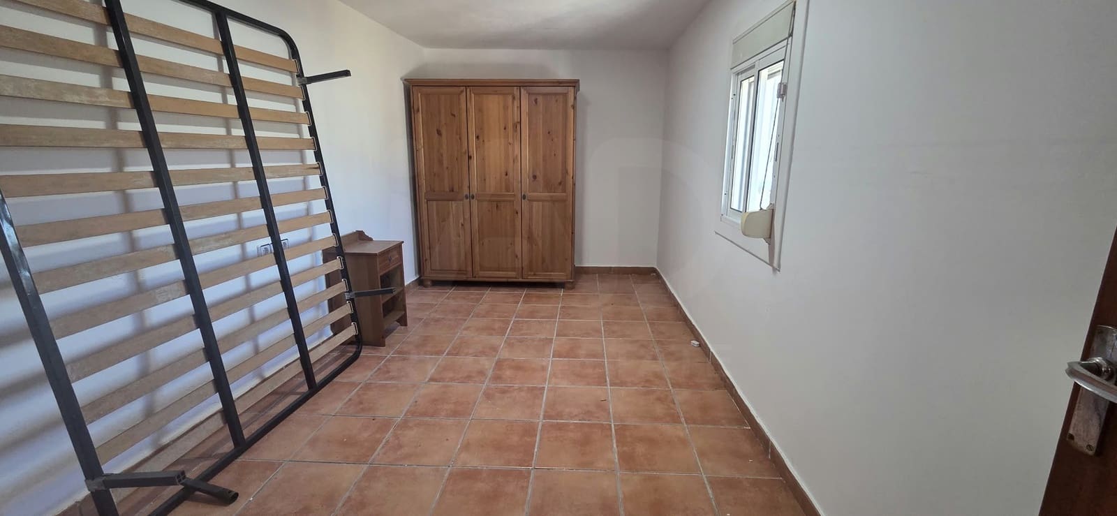 3 bedroom Villa for rent in Vilanova i la Geltru - € 900 (Ref: 10167574)