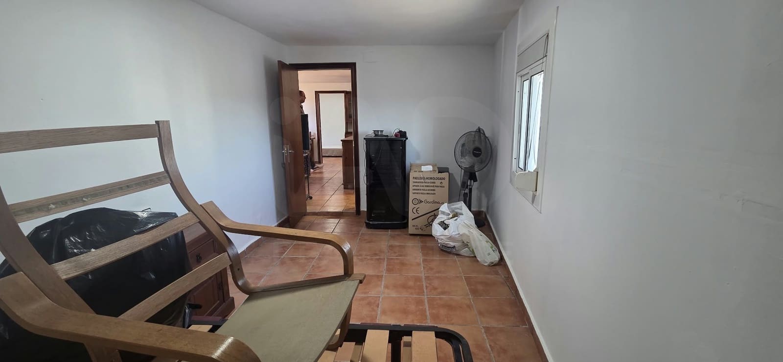 3 bedroom Villa for rent in Vilanova i la Geltru - € 900 (Ref: 10167574)