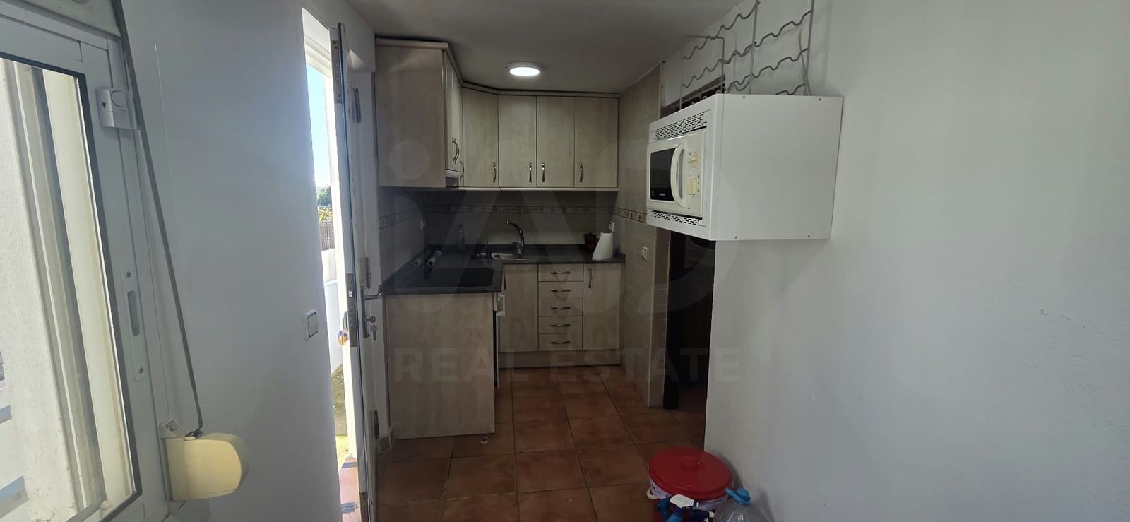 3 bedroom Villa for rent in Vilanova i la Geltru - € 900 (Ref: 10167574)
