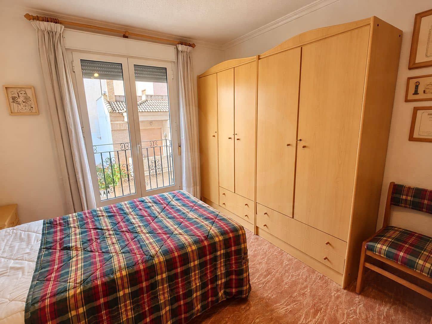 4 quarto Moradia em Banda para venda em Sax com garagem - 199 995 € (Ref: 10168052)