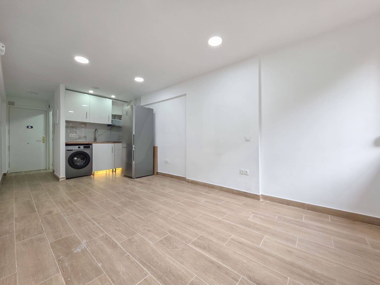 Studio te koop in Marbella met zwembad - € 170.000 (Ref: 10168054)