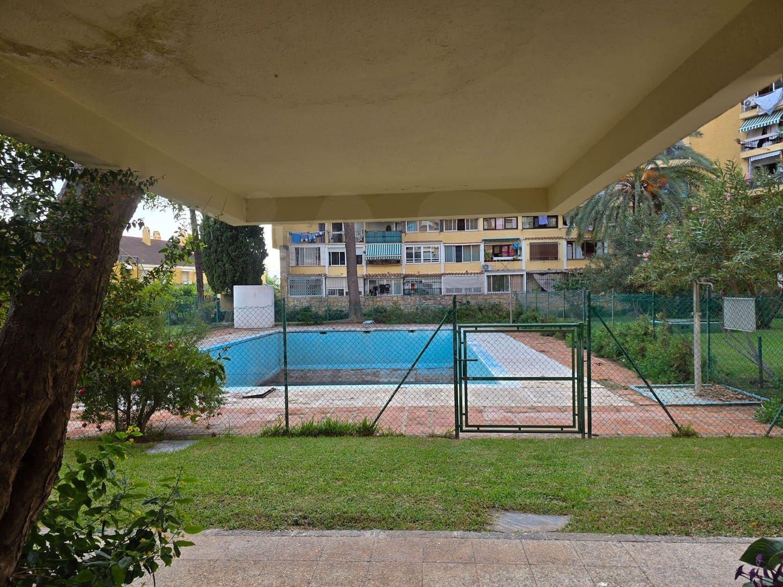 Studio te koop in Marbella met zwembad - € 170.000 (Ref: 10168054)
