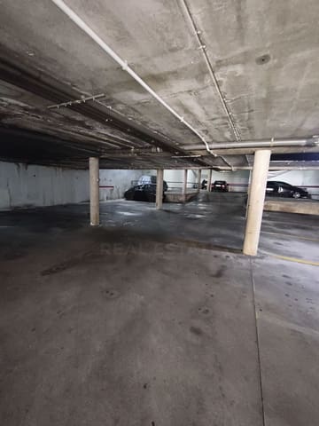 Garage for sale in Villaquilambre - € 9,500 (Ref: 10168056)