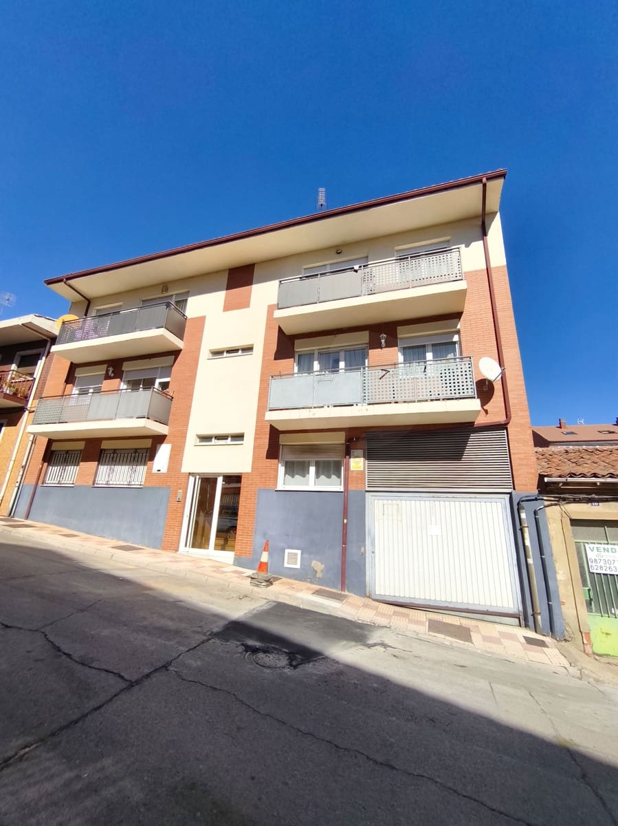 Garage til salg i Villaquilambre - € 9.500 (Ref: 10168056)
