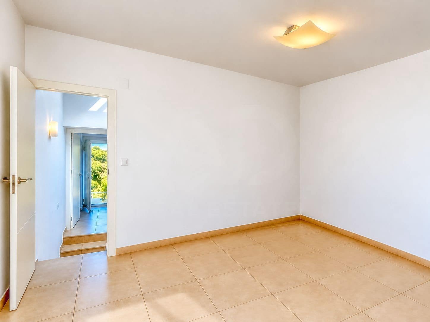 5 soveværelse Rækkehus til salg i Teulada med garage - € 299.000 (Ref: 10168061)