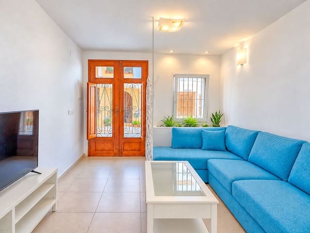 5 sovrum Radhus till salu i Teulada Pueblo, Teulada-Moraira med garage - 299 000 € (Ref: 10168061)