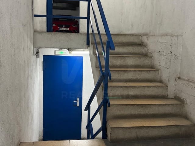 Garage til salg i Santa Coloma de Gramenet - € 12.500 (Ref: 10168062)