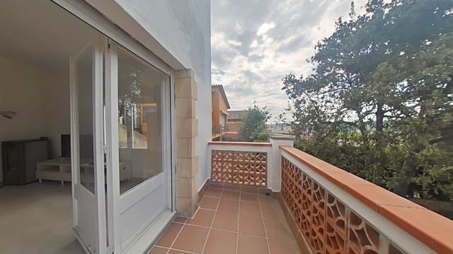 6 soverom Hus til salgs i Torrelles de Foix - € 290 000 (Ref: 10168063)