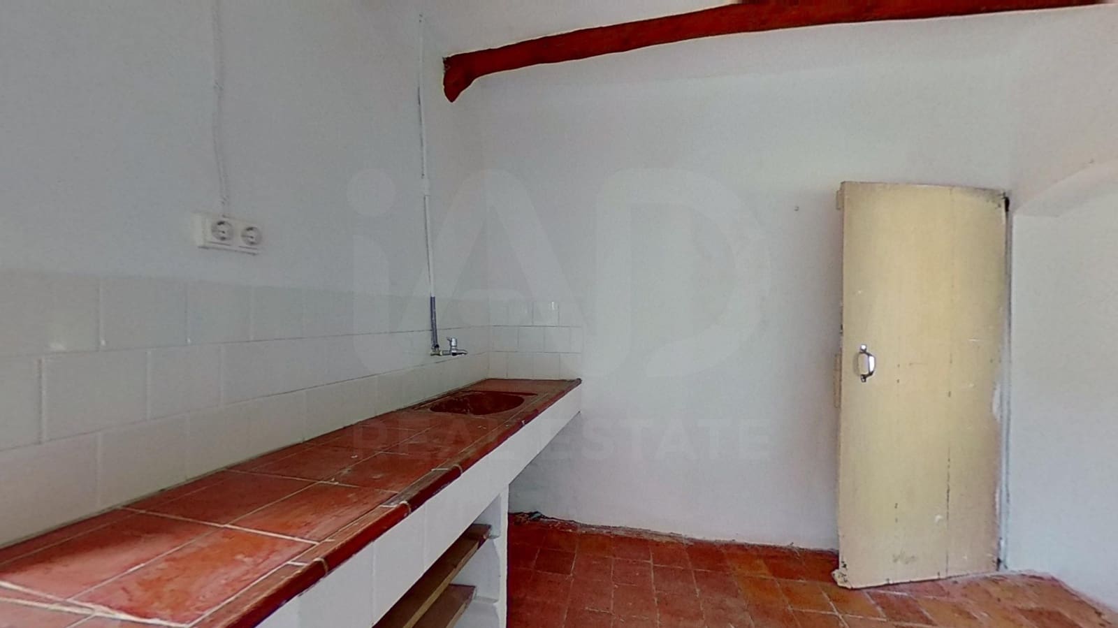 4 bedroom Terraced Villa for sale in Cervia de les Garrigues with garage - € 125,000 (Ref: 10168068)