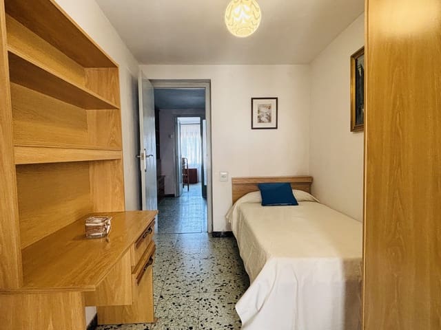 4 slaapkamer Rijtjeshuis te koop in Cervià de les Garrigues met garage - € 125.000 (Ref: 10168068)