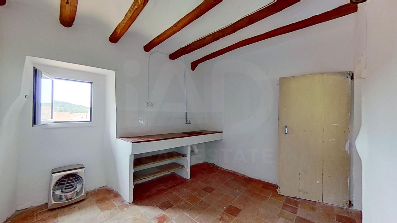 4 bedroom Terraced Villa for sale in Cervia de les Garrigues with garage - € 125,000 (Ref: 10168068)
