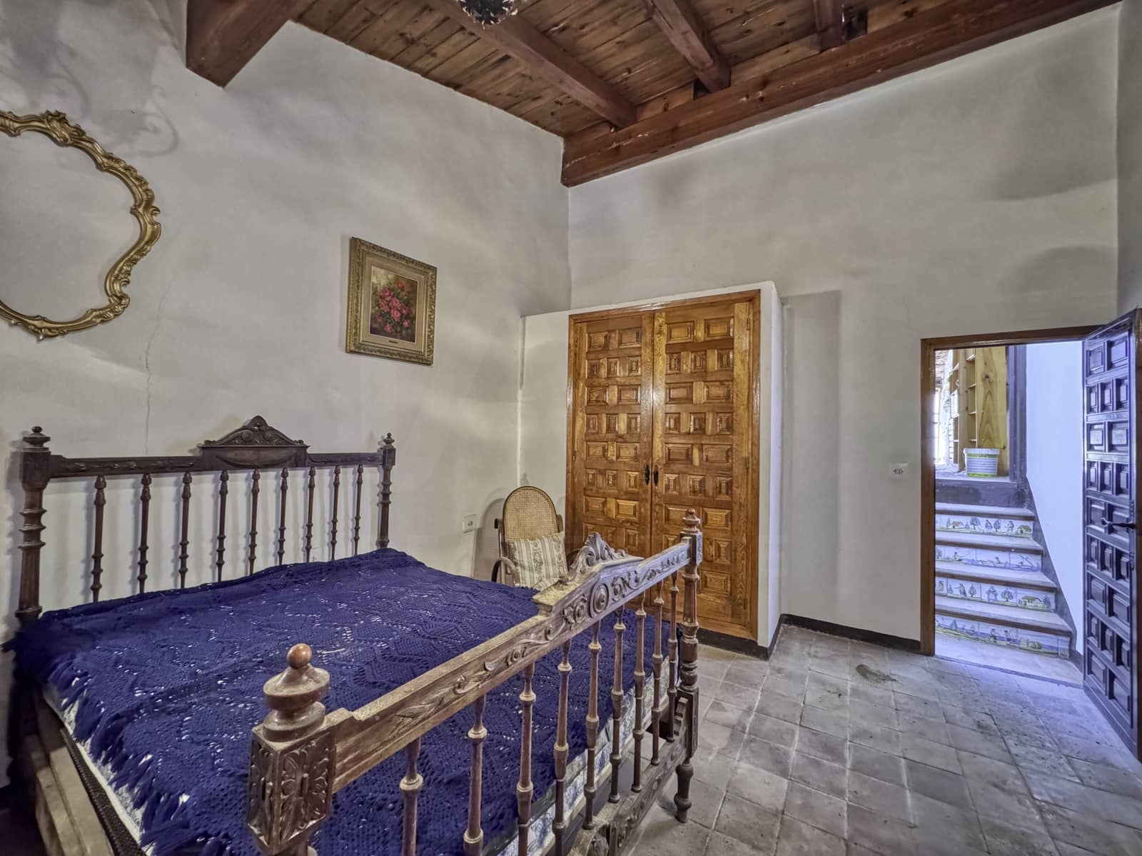 6 bedroom Townhouse for sale in Rubielos de Mora with garage - € 195,000 (Ref: 10168070)
