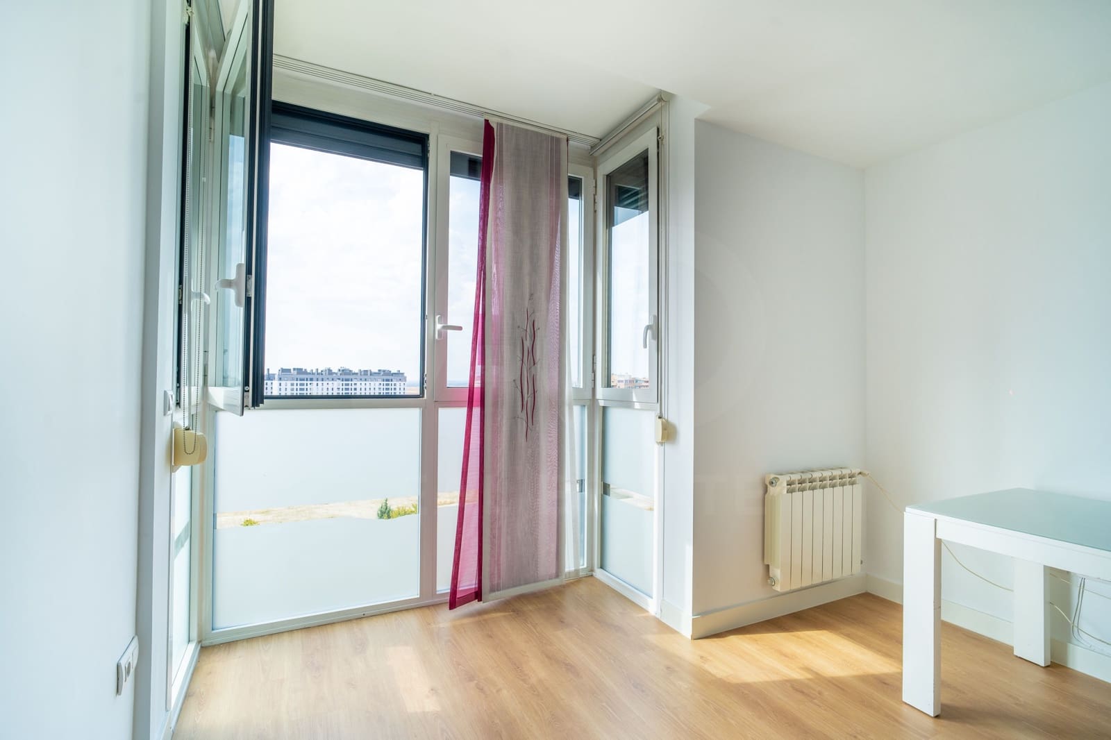 Apartamento de 3 habitaciones en Madrid ciudad en venta con piscina garaje - 510.000 € (Ref: 10168501)
