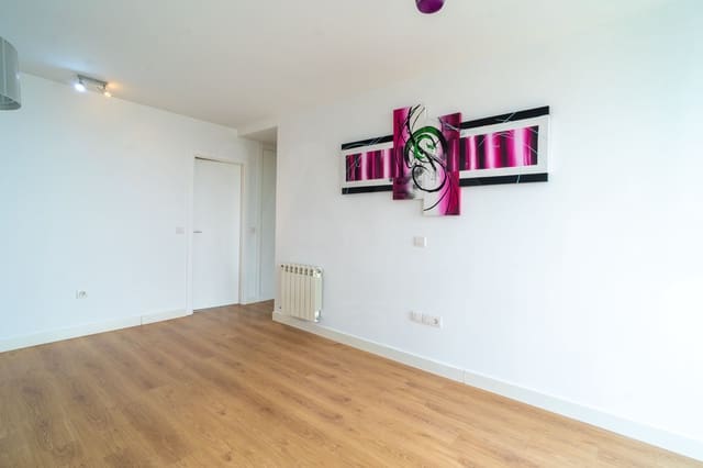 3 soveværelse Lejlighed til salg i Ensanche de Vallecas, Madrid by med swimmingpool garage - € 510.000 (Ref: 10168501)