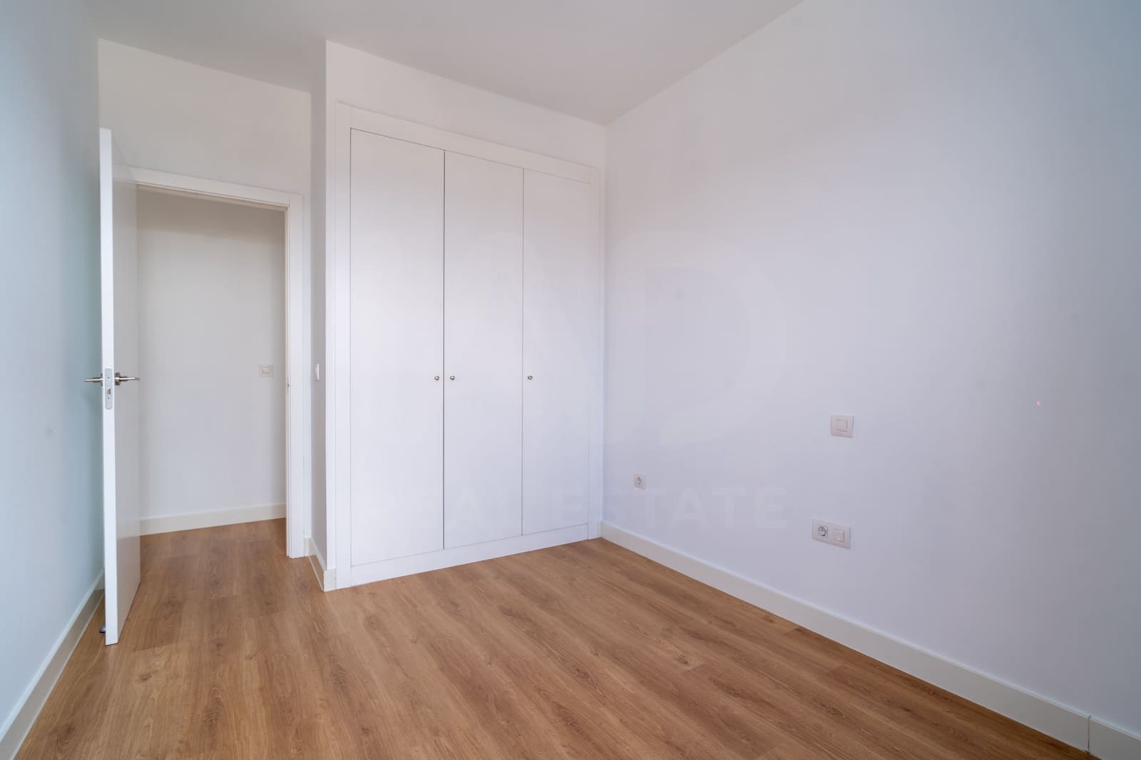 Apartamento de 3 habitaciones en Madrid ciudad en venta con piscina garaje - 510.000 € (Ref: 10168501)