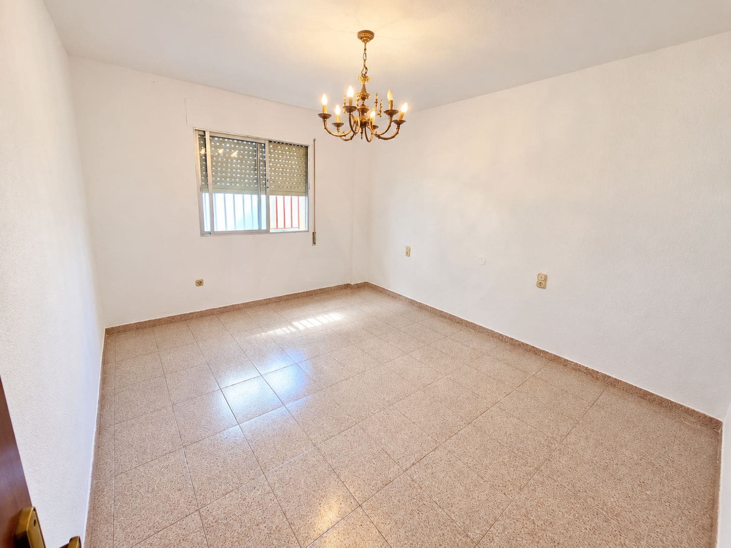 4 makuuhuone Huoneisto myytävänä paikassa Calasparra - 79 500 € (Ref: 10168502)