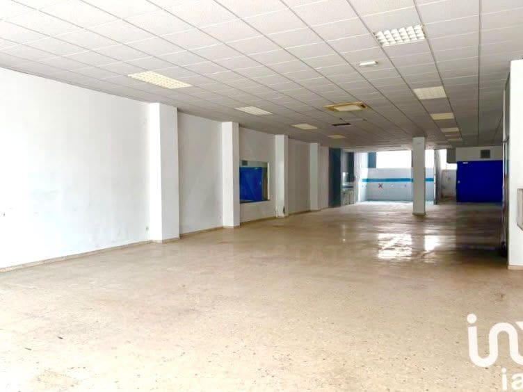 Commercial for sale in Tavernes de la Valldigna - € 299,000 (Ref: 10168504)
