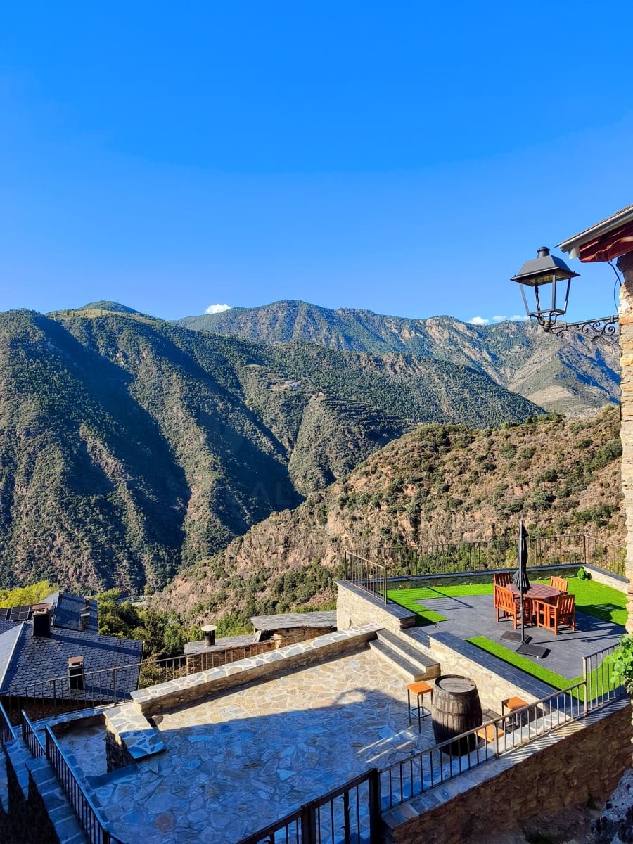 7 sypialnia Finka/Dom wiejski na sprzedaż w Les Valls de Valira z garażem - 685 000 € (Ref: 10168505)