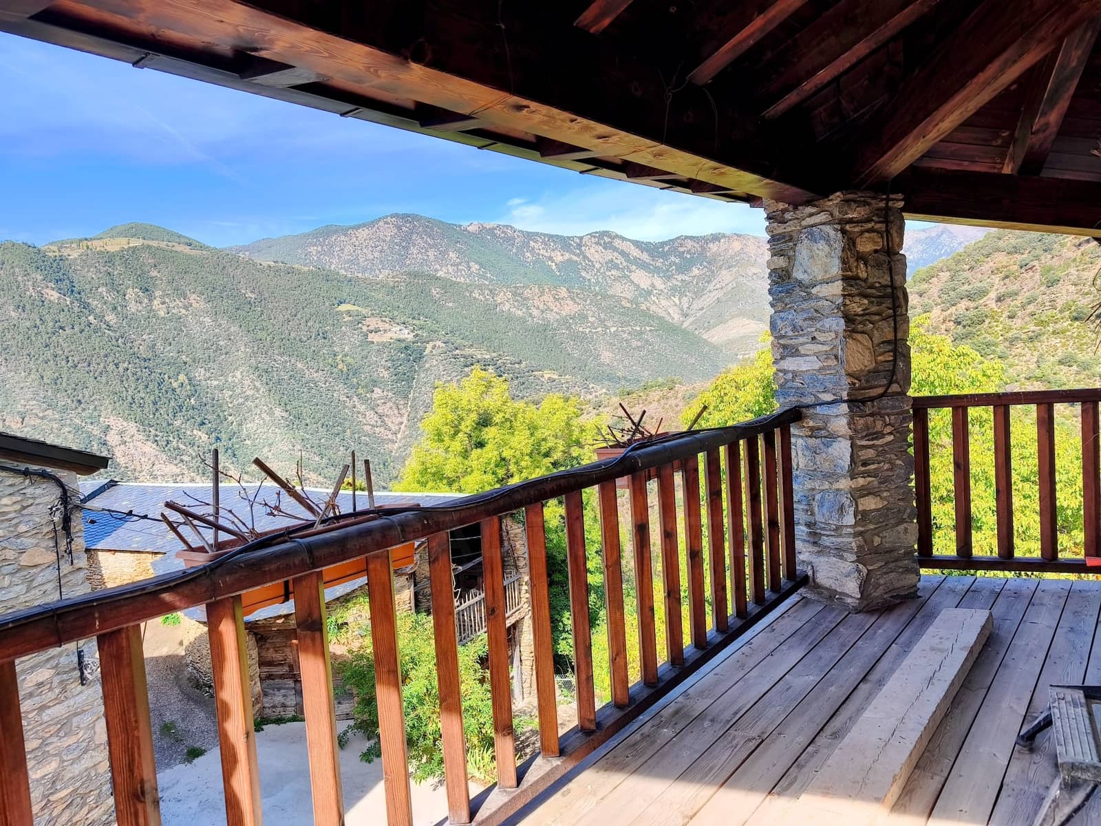 7 sypialnia Finka/Dom wiejski na sprzedaż w Les Valls de Valira z garażem - 685 000 € (Ref: 10168505)