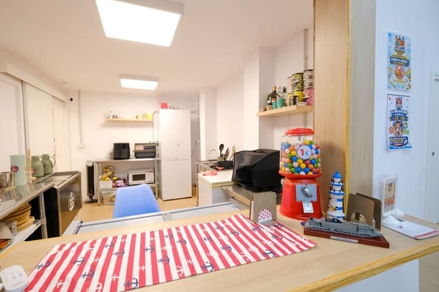 Commerciale in vendita in Palma de Mallorca - 55.000 € (Rif: 10169349)