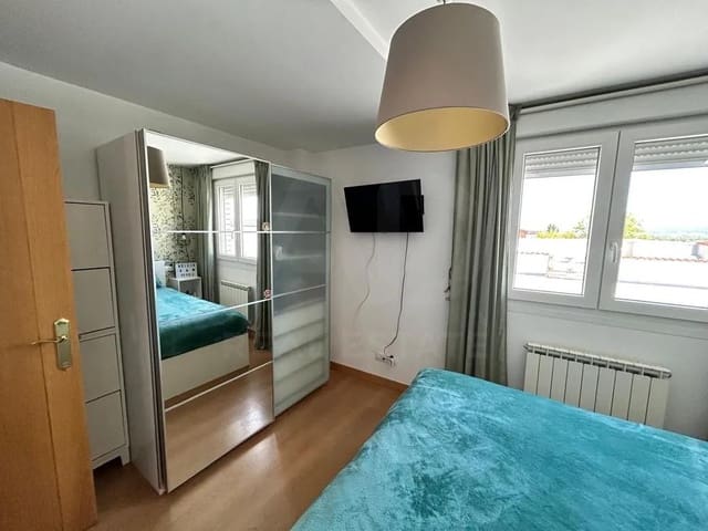2 slaapkamer Appartement te koop in Villaquilambre met garage - € 140.000 (Ref: 10169354)