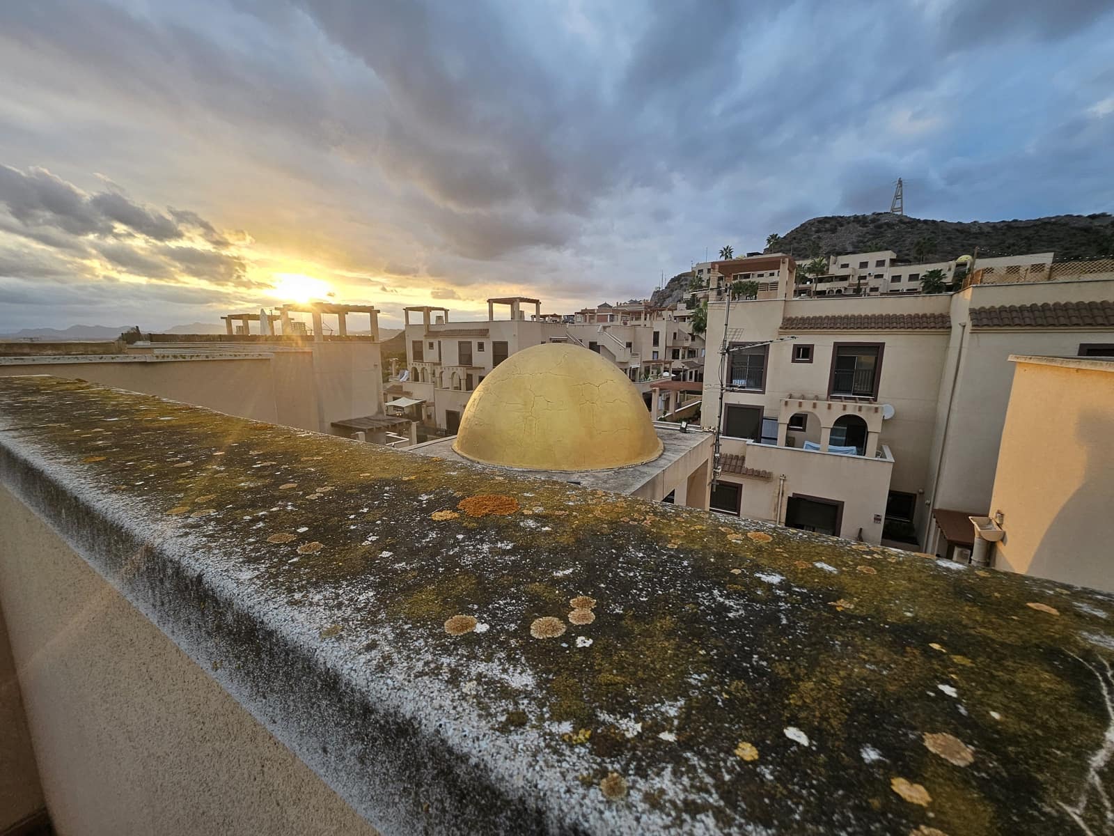2 soverom Penthouse til salgs i Los Collados med svømmebasseng - € 135 000 (Ref: 10169357)