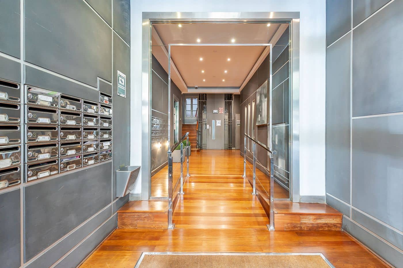 2 bedroom Apartment for sale in Madrid city - € 420,000 (Ref: 10169359)