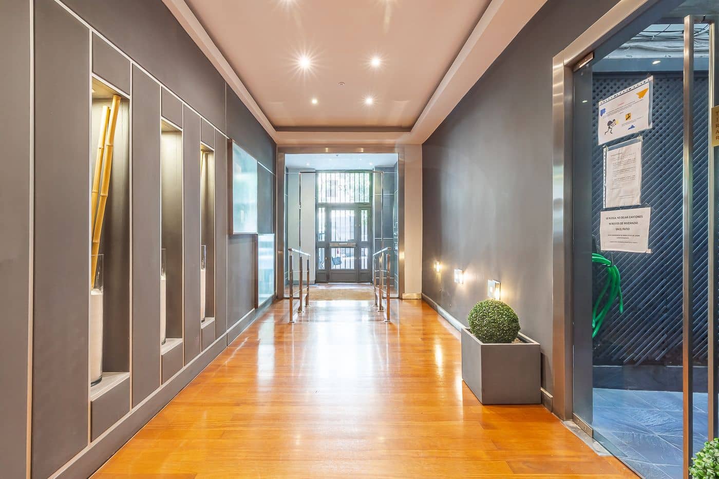 2 bedroom Apartment for sale in Madrid city - € 420,000 (Ref: 10169359)