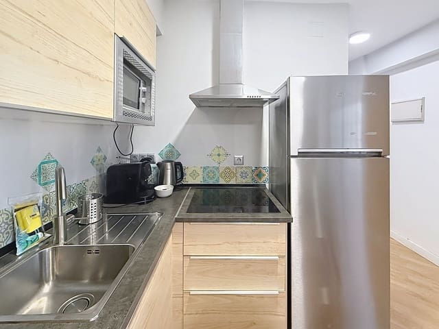 2 sypialnia Apartament na sprzedaż w Centro Historico, Miasto Málaga - 395 000 € (Ref: 10169360)