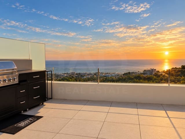 3 soveværelse Lejlighed til salg i Alto de los Monteros, Marbella med swimmingpool garage - € 1.295.000 (Ref: 10169362)
