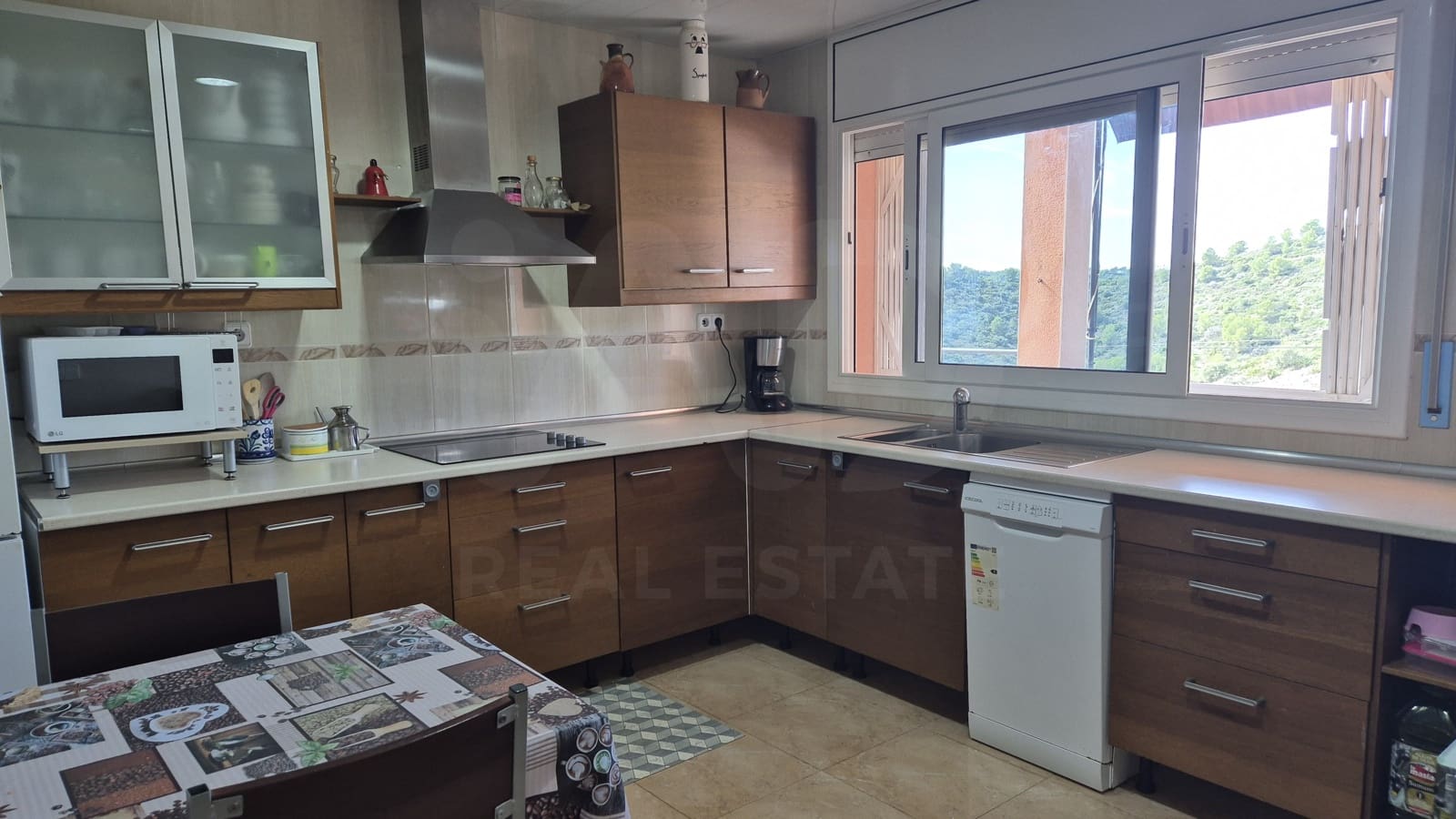 4 soverom Hus til salgs i Calafell med svømmebasseng garasje - € 369 000 (Ref: 10169366)