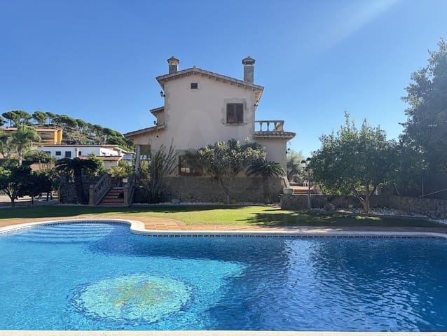5 Zimmer Haus zu verkaufen in Mataró mit Pool Garage - 1.952.000 € (Ref: 10170451)
