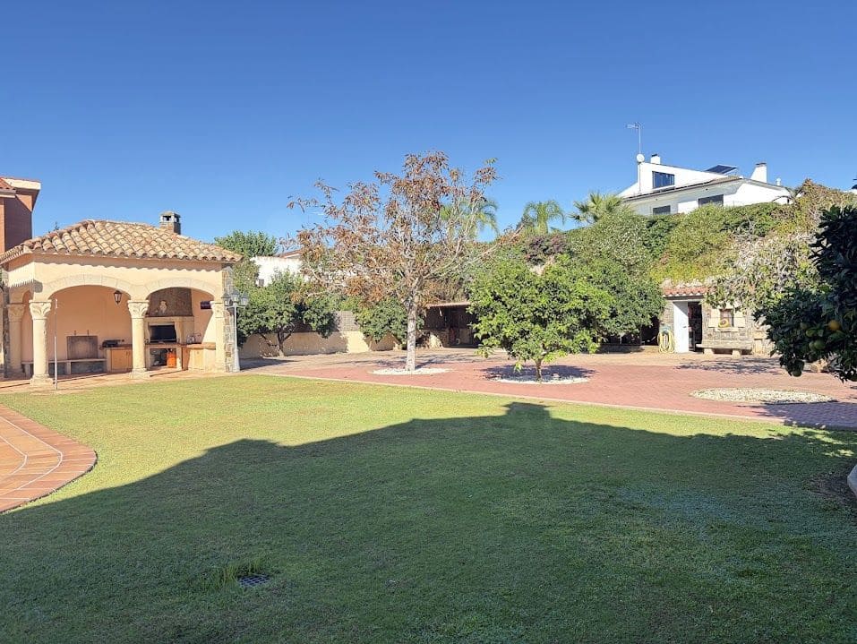 5 Zimmer Haus zu verkaufen in Mataro mit Pool Garage - 1.952.000 € (Ref: 10170451)