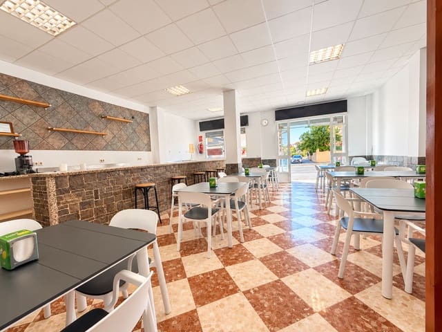 2 soveværelse Erhverv til leje i Huelva by - € 1.000 (Ref: 10170469)
