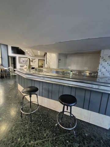 Local Comercial en León ciudad en venta - 199.000 € (Ref: 10171512)