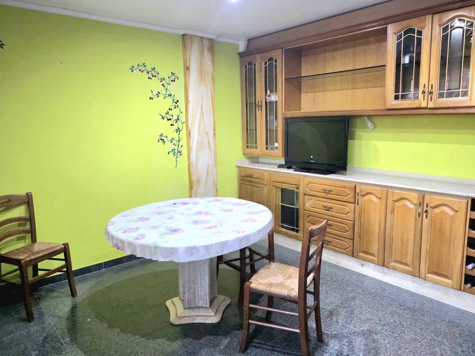 4 bedroom Semi-detached Villa for sale in Pinedo with garage - € 680,000 (Ref: 10172761)