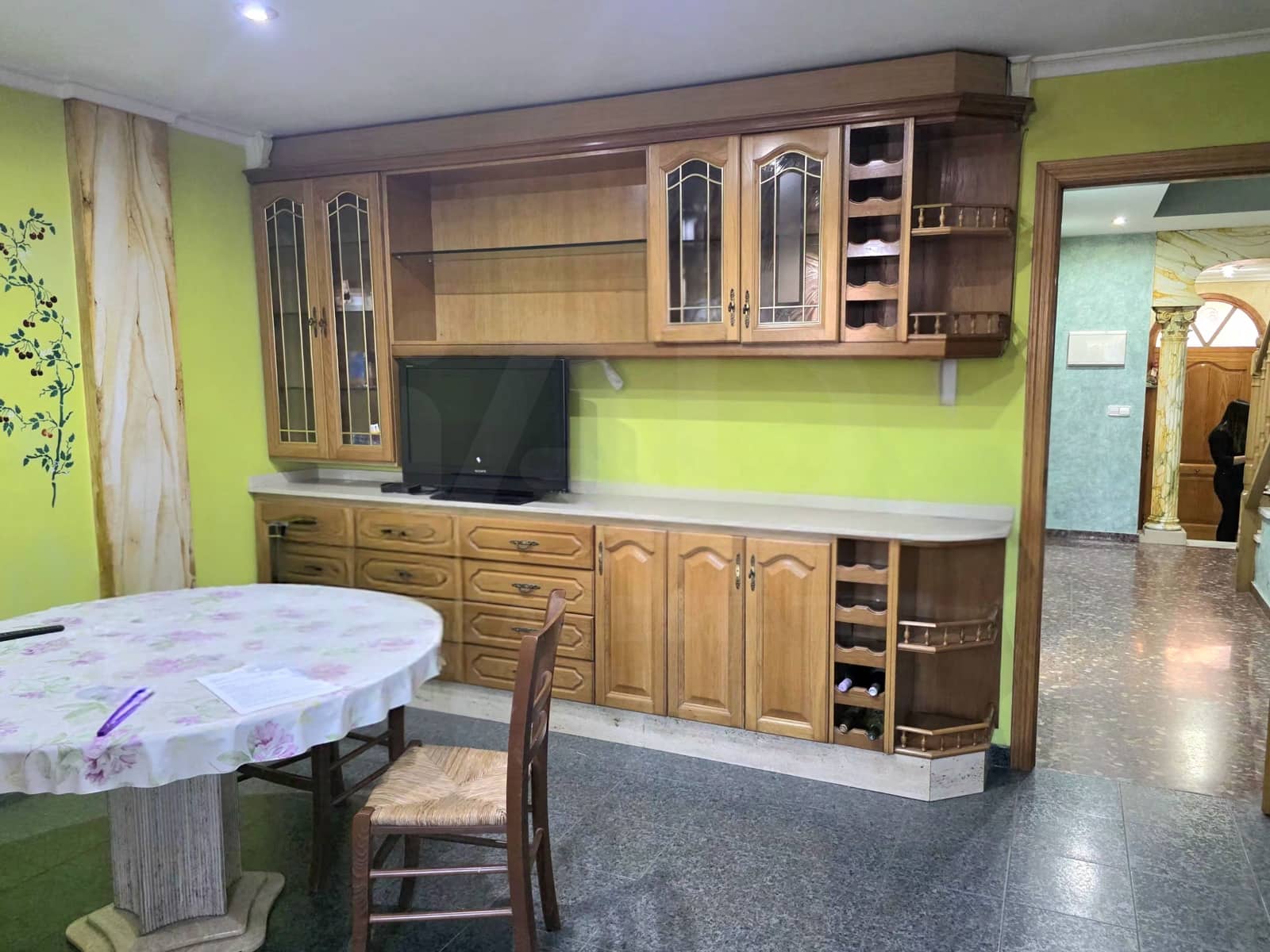 4 bedroom Semi-detached Villa for sale in Pinedo with garage - € 680,000 (Ref: 10172761)