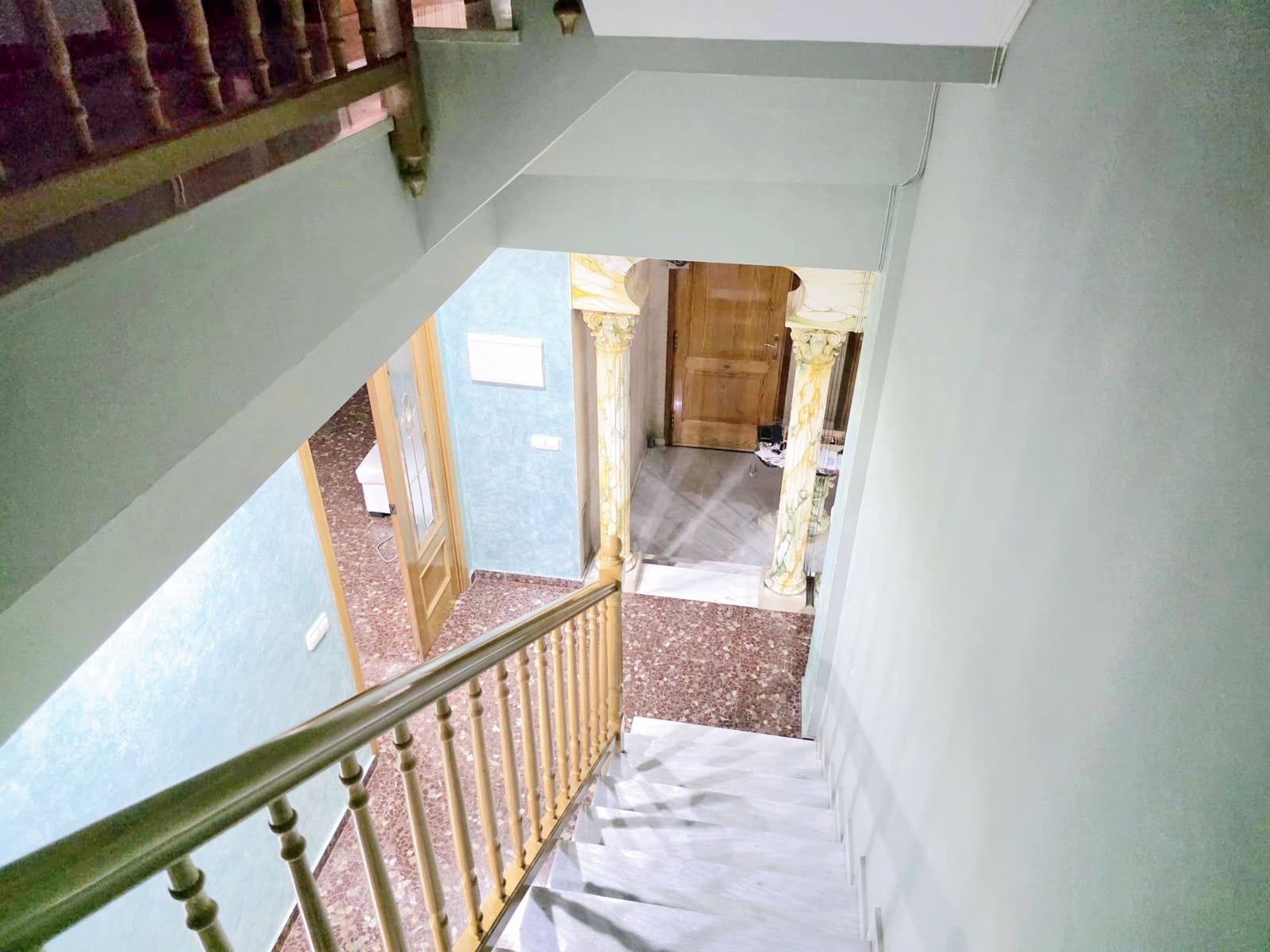 4 bedroom Semi-detached Villa for sale in Pinedo with garage - € 680,000 (Ref: 10172761)
