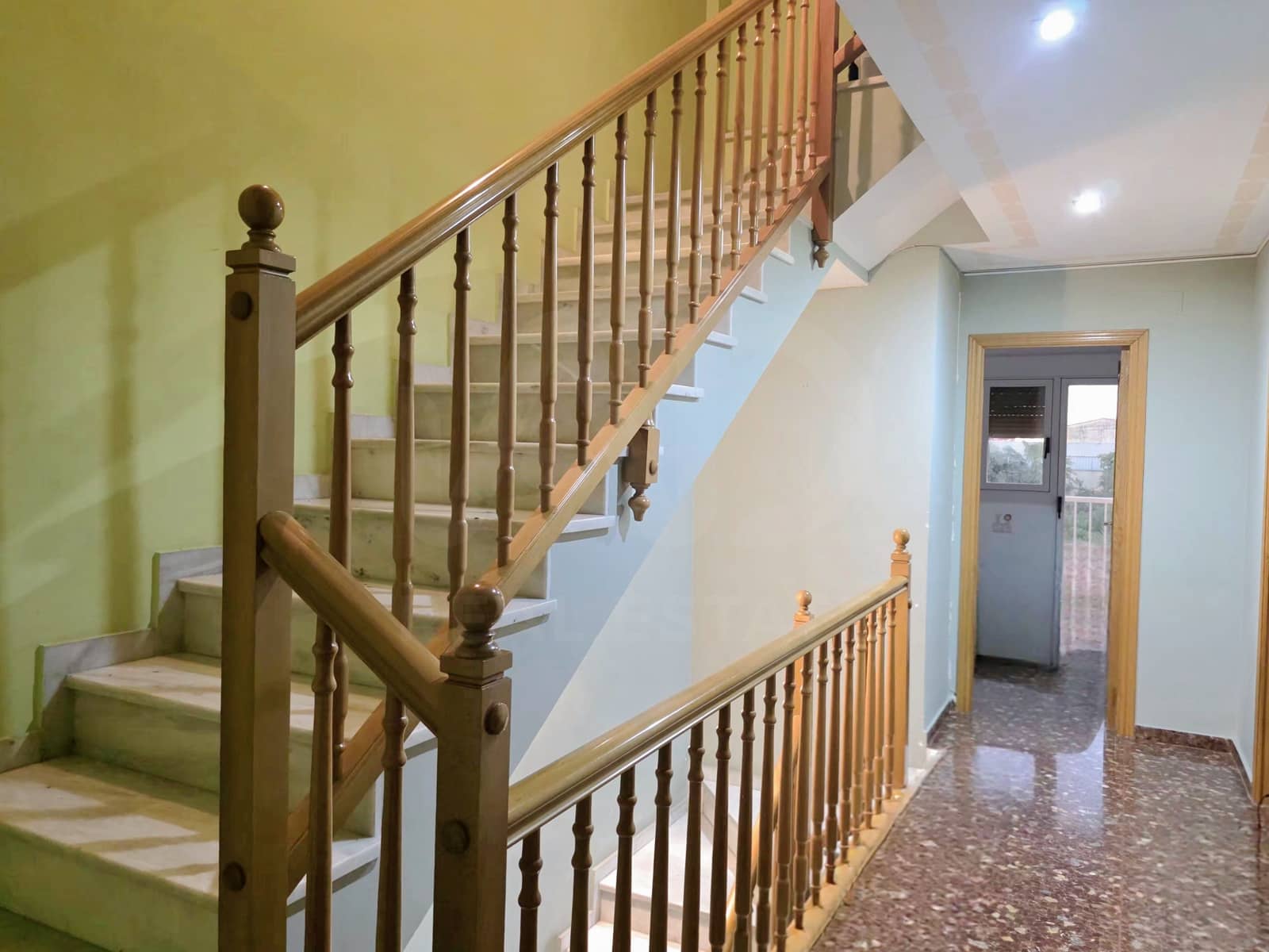 4 bedroom Semi-detached Villa for sale in Pinedo with garage - € 680,000 (Ref: 10172761)