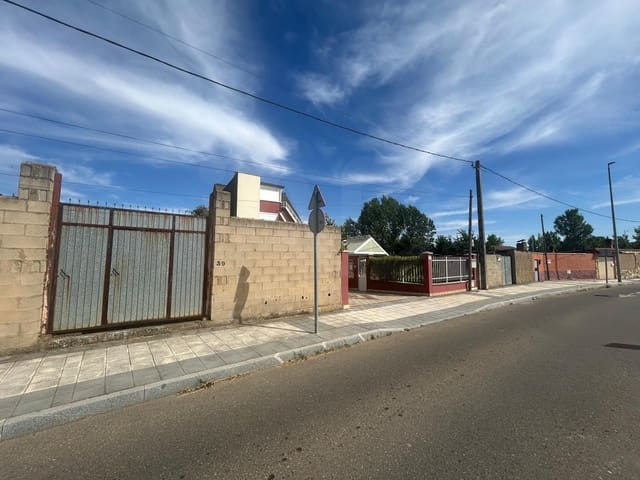 Solar/Parcela en León ciudad en venta - 125.000 € (Ref: 10172763)