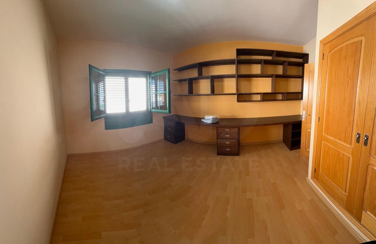 2 sypialnia Apartament na sprzedaż w Costa Teguise z basenem garażem - 295 000 € (Ref: 10172770)