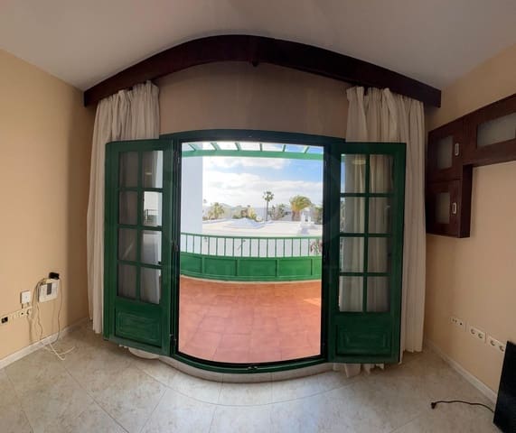 2 soverom Leilighet til salgs i Costa Teguise, Teguise med svømmebasseng garasje - € 295 000 (Ref: 10172770)
