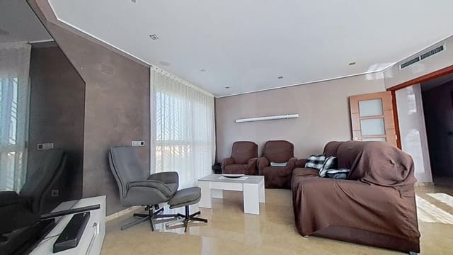 3 soverom Penthouse til salgs i Almassora / Almazora med garasje - € 290 000 (Ref: 10172771)